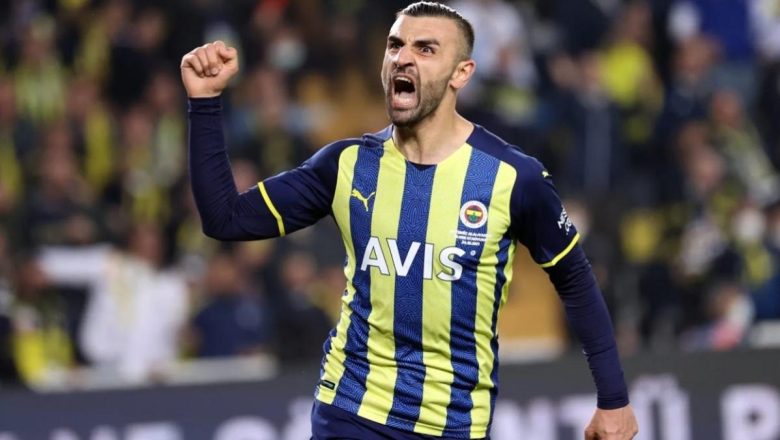  Serdar Dursun, Fenerbahçe adına ilk kafa golünü kaydetti