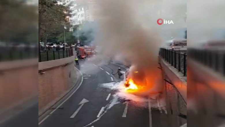  Taksim’de servis minibüsü alev alev yandı