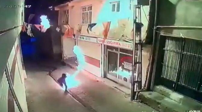  AKP binası saldırısı şüphelilerden biri parti yöneticisinin akrabası çıktı