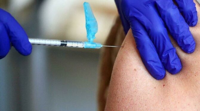  İspanya, Sinovac aşısı yaptıran turistleri ülkeye kabul ediyor