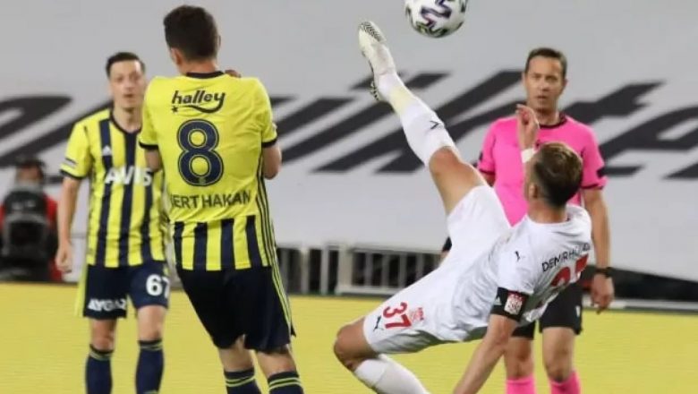  Fenerbahçe-Sivasspor maçının ilk 11’leri