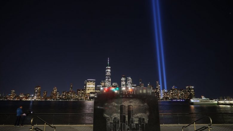  New York’ta 11 Eylül saldırılarını anmak için yakılan ışık kontrol edildi