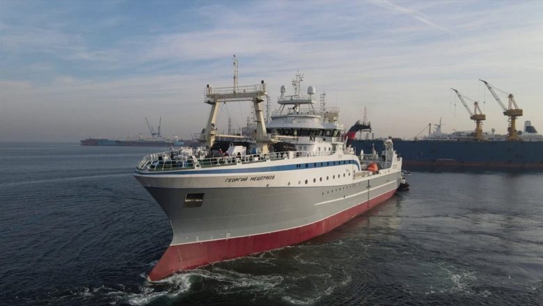  Yalova’da Rusya için yapılan balıkçı gemisi teslim edildi